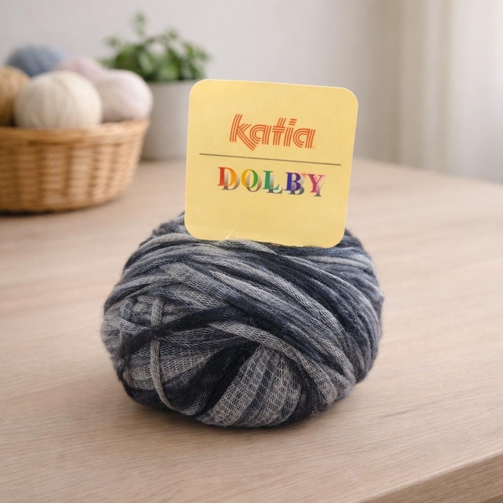 Katia Dolby Yarn Black Gray Wool Blend 137yd Spain